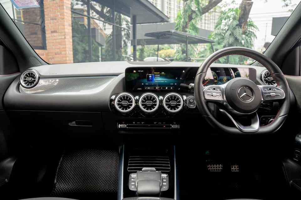 Mercedes-Benz GLA200 AMG Dynamic ปี2022 📌 𝐆𝐋𝐀𝟐𝟎𝟎 𝐀𝐌𝐆 วิ่งน้อย 4 หมื่น กม. พร้อม 𝐖𝐚𝐫𝐫𝐚𝐧𝐭𝐲 ศูนย์⚡️ 3