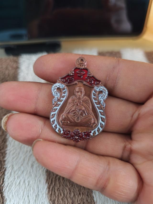 พระเครื่องหลวงปูมหาตุ่ม เตมิโย