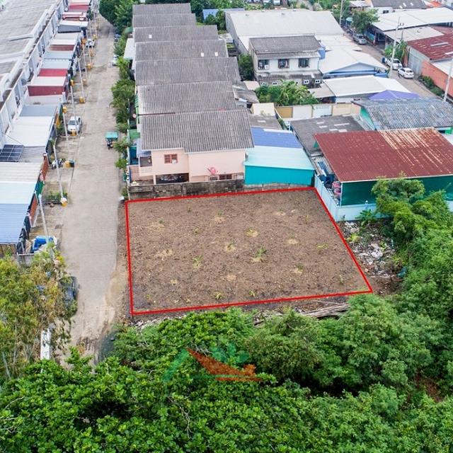 ขายที่ดินเปล่า103ตรว. ถมแล้ว กว้างลึก20x21เมตร ซอยชุมชนหรรษา79 แยก6 เหมาะสร้างบ้าน 4
