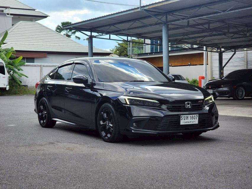 HONDA CIVIC FE Sedan 4dr  CVT FWD 1.5 TURBO RS  Y22. สีดำ   