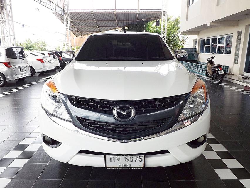 รหัสรถ KCY5675 MAZDA BT-50 PRO DOUBLE CAB 2.2HI-RACER AUTO ปี 2015 สีขาว