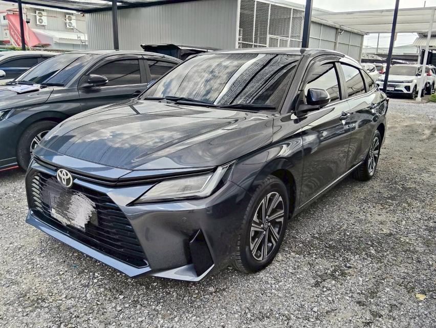 Toyota Yaris Ativ 1.2 Premium A/T