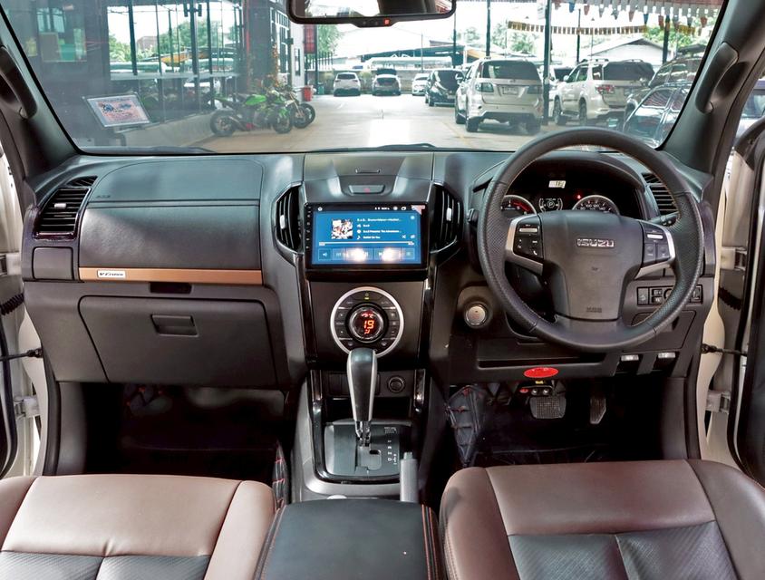  ISUZU D-MAX 3.0 Vcross MAX Z-Prestige Cab4 4WD ปี 2019 7