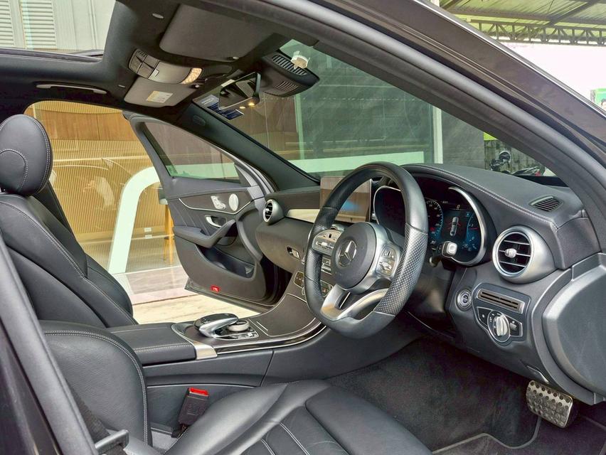Benz C220d Amg ปี22 11