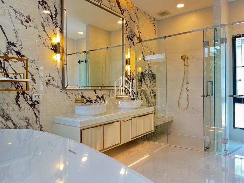 Luxury House For Sale Nantawan Rama 9 – New KrungthepKreetha 17