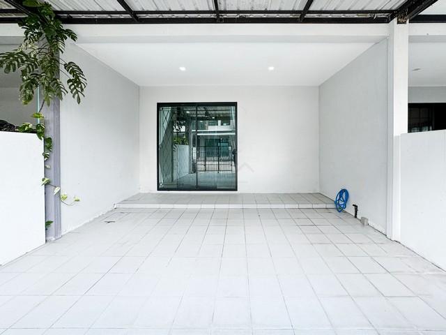 ขาย ทาวน์โฮม หมู่บ้านพาทิโอ วัชรพล – รามอินทรา ถนนวัชรพล สไตล์ Modern Iconic ต่อเติมฟังก์ชันครบ ใกล้เพลินนารี มอลล์ 6