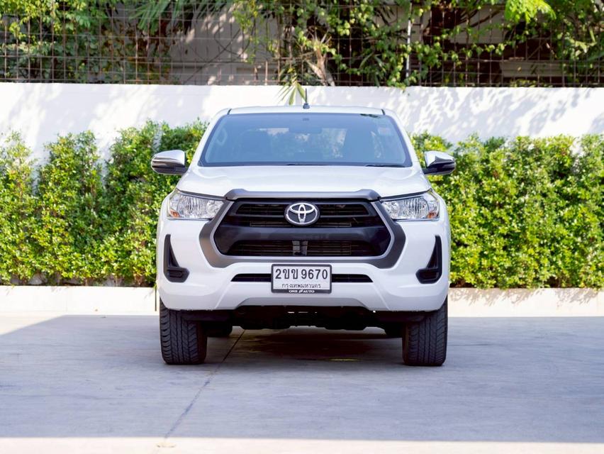 Toyota Revo 2.4 MID Prerunner จดปี 2021 6