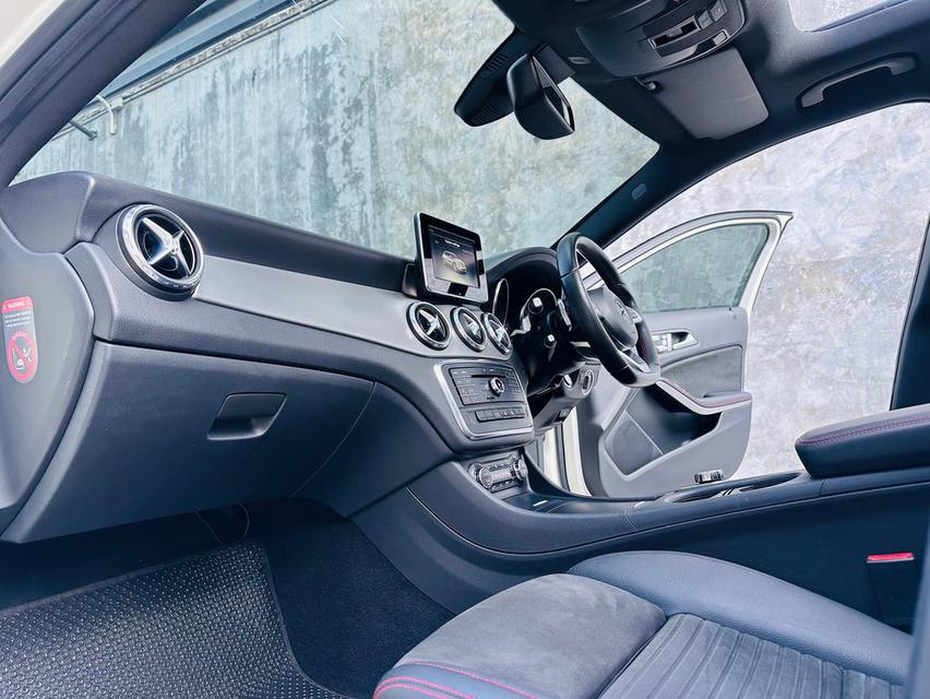 2016 BENZ GLA250 AMG DYNAMIC โฉม W156 รหัส TBM2244 11