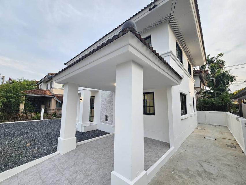 หมู่บ้านมัณฑนา2 ศรีนครินทร์ ซอยศรีด่าน22 19