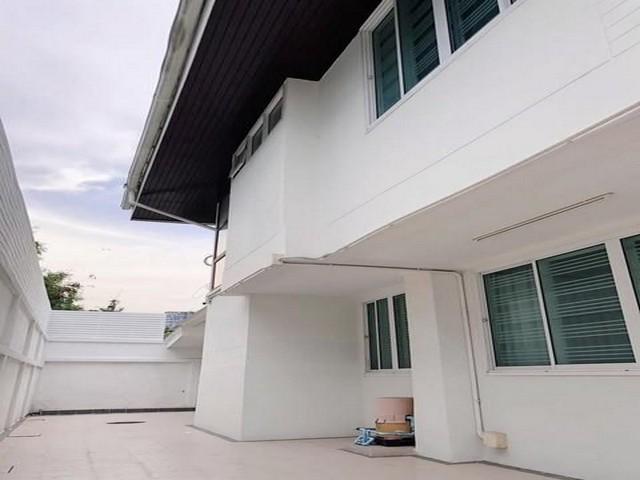 PB5836 ขายบ้านเดี่ยว 2 ชั้น ซอยวิภาวดี16 บ้านรีโนเวทใหม่ทั้งหลัง ใกล้ Central ลาดพร้าว  5