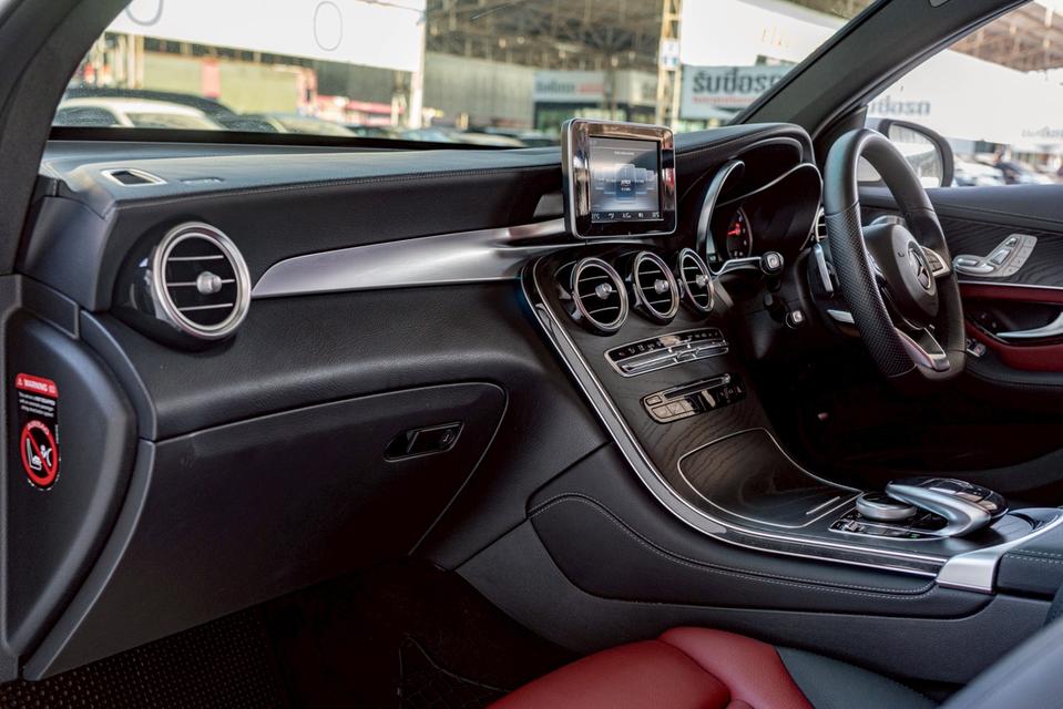 รหัสรถ NP7799 รุ่นรถ : BENZ GLC250 COUPE 4MATICปีรถ : 2019 รูปที่ 11