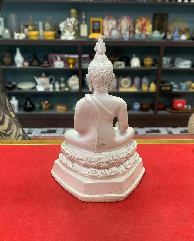 พระเรซินขาว 3