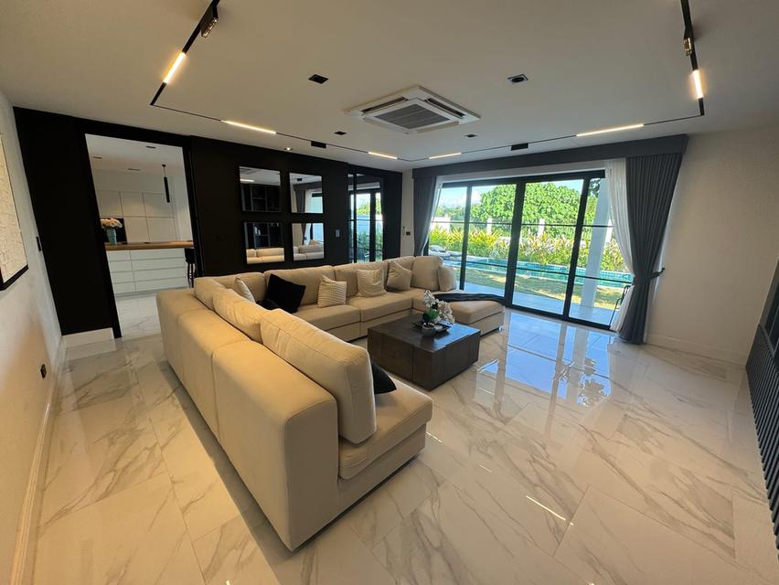 For rent Luxury Villa Pattaya - Pong 180,000/month 14