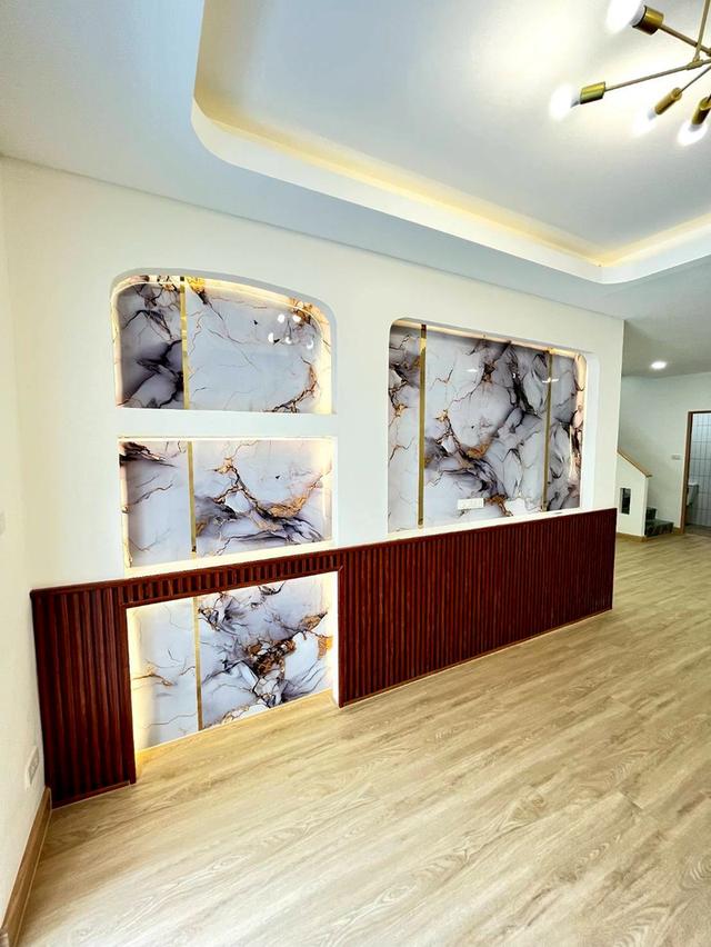 หมู่บ้านคัทลียาวิลล์ 6