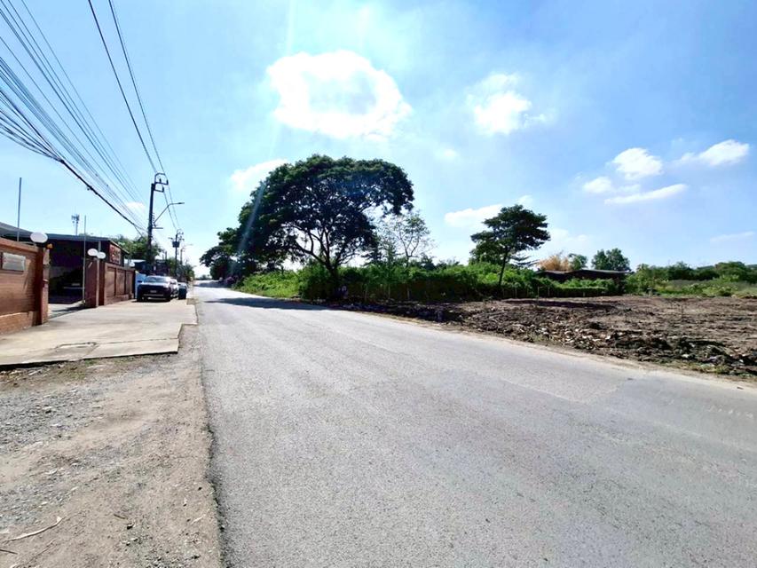 ให้เช่า! ที่ดินแปลงสวย ติดถนน ซอยจตุโชติ 20 ขนาด 696 ตร.วา เข้า-ออกได้ ทั้งจตุโชติและวงแหวนตะวันออก – ทำเลดี เหมาะทำคาเฟ 4