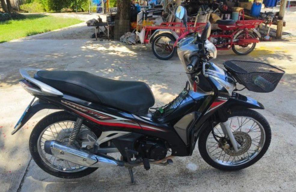 Honda Wave 125i สีดำ 2