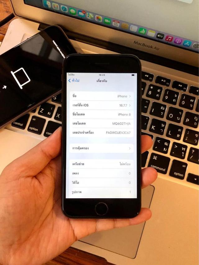 iPhone 8 - 64 มือสองสภาพดี  3