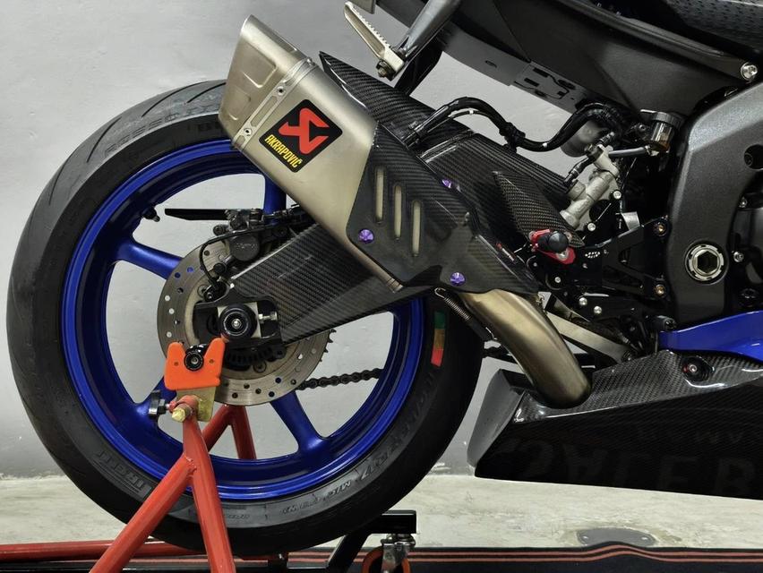 YAMAHA R6 ปี 2018 ABS สปอร์ตตัวโหด ของแต่งหลักแสน หล่อจัดเต็ม รูปที่ 17