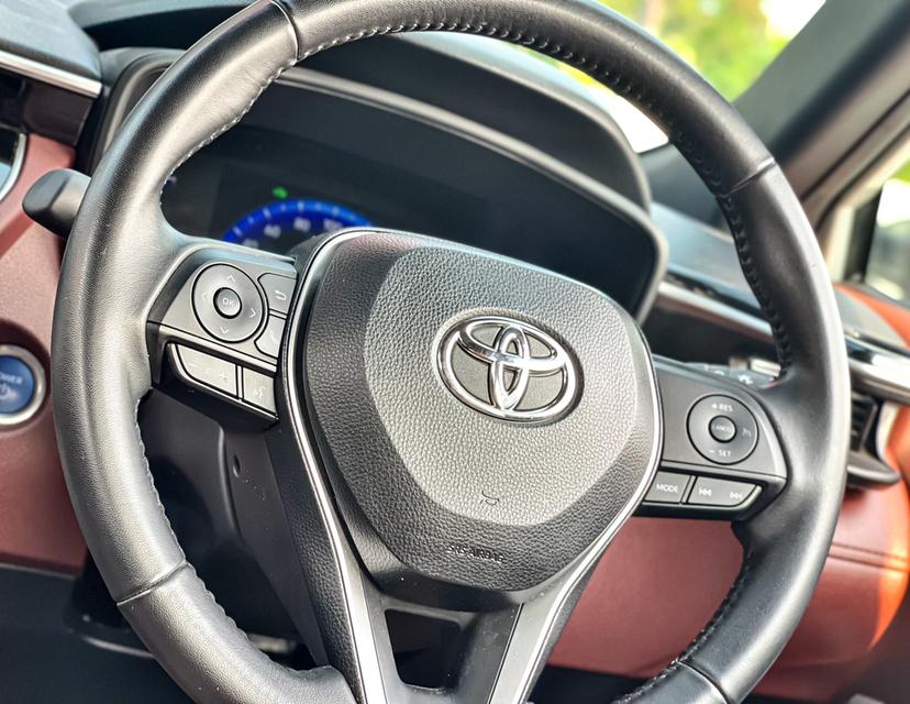 ขาย Toyota Cross 1.8Hybrid ปี23 12