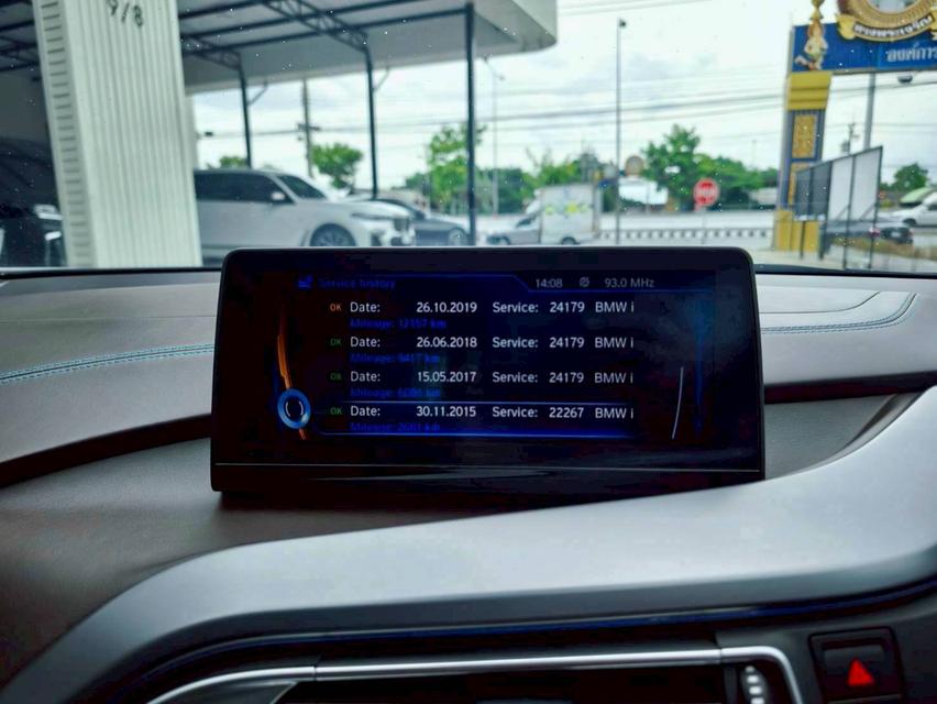 รหัสรถ KPV1067 2018 BMW i8 1.5 HYBRID Pure Impulse สีดำ WRAP สีน้ำตาล  13