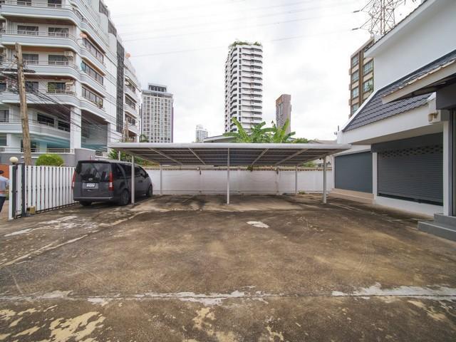 ให้เช่า ขาย อาคาร สำนักงาน 184 ตรว. ลาดพร้าว ซอย 8 ใจกลางเมือง ใกล้ MRT ลาดพร้าว Union Mall และ Central ลาดพร้าว 15