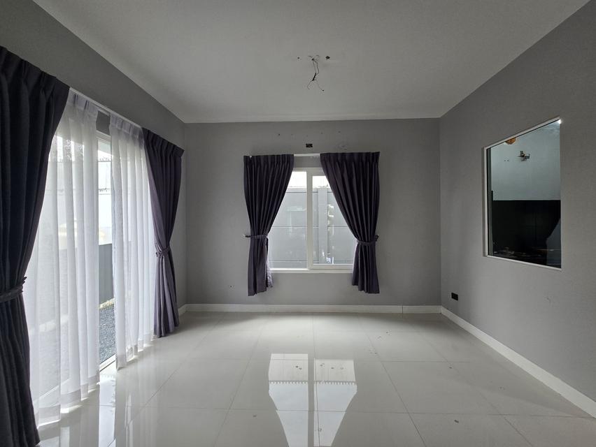 ขายบ้านเดี่ยว 2 ชั้น หมู่บ้านพฤกษ์ลดา 3 รังสิตคลอง 4 ทำเลดี เดินทางสะดวก ตรงข้ามโรงเรียนบีคอนเฮาส์แย้มสอาดรังสิต 4