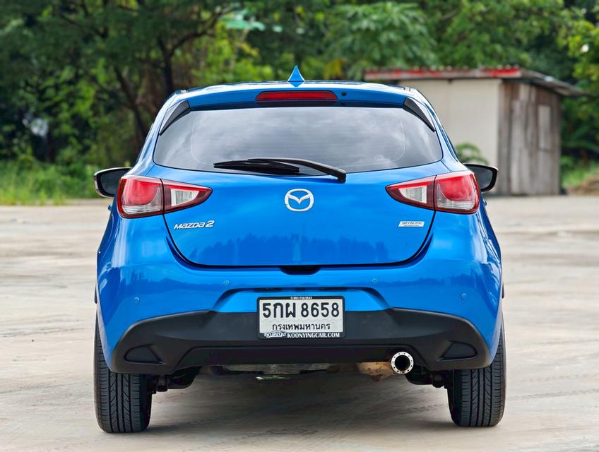MAZDA 2 SKYACTIVE Hatch 4dr Sports Standard Auto 6sp FWD 1.3i (เบนซิน) ปี 16 สีน้ำเงิน  เกียรออโต้