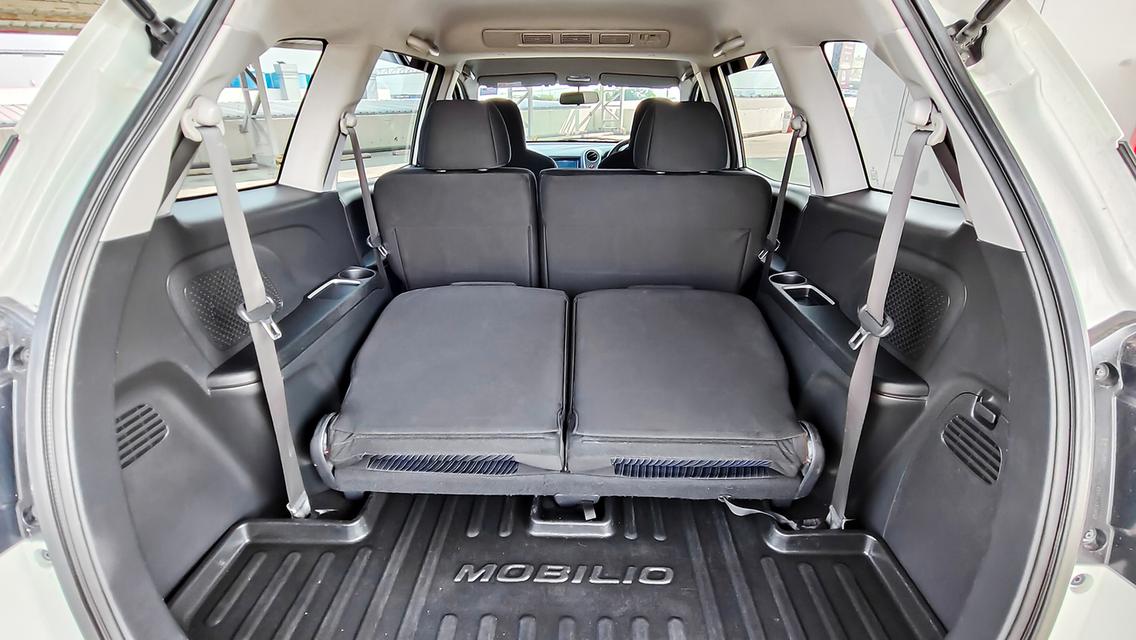 HONDA Mobilio 1.5 RS 7 ที่นั่ง รุ่น Top สุด ปี 2015 6