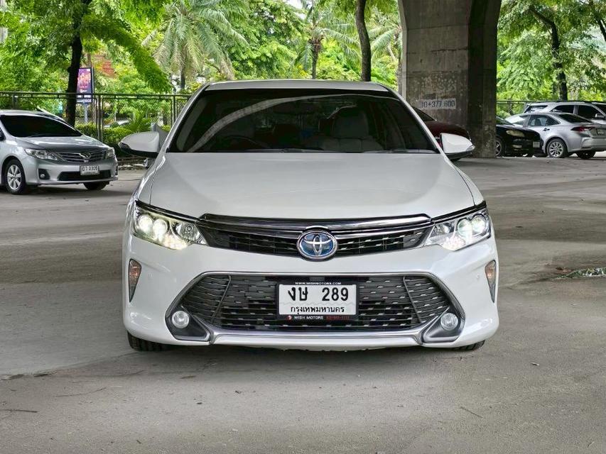 Toyota Camry 2.5Hybrid ปี16