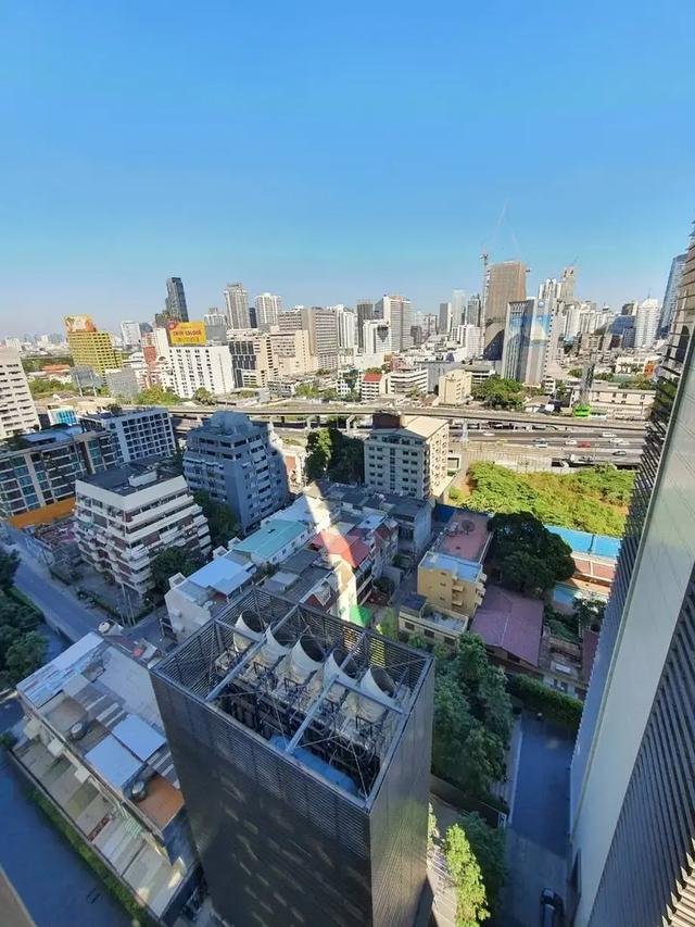 ขายคอนโดหรู Noble Ploenchit  6