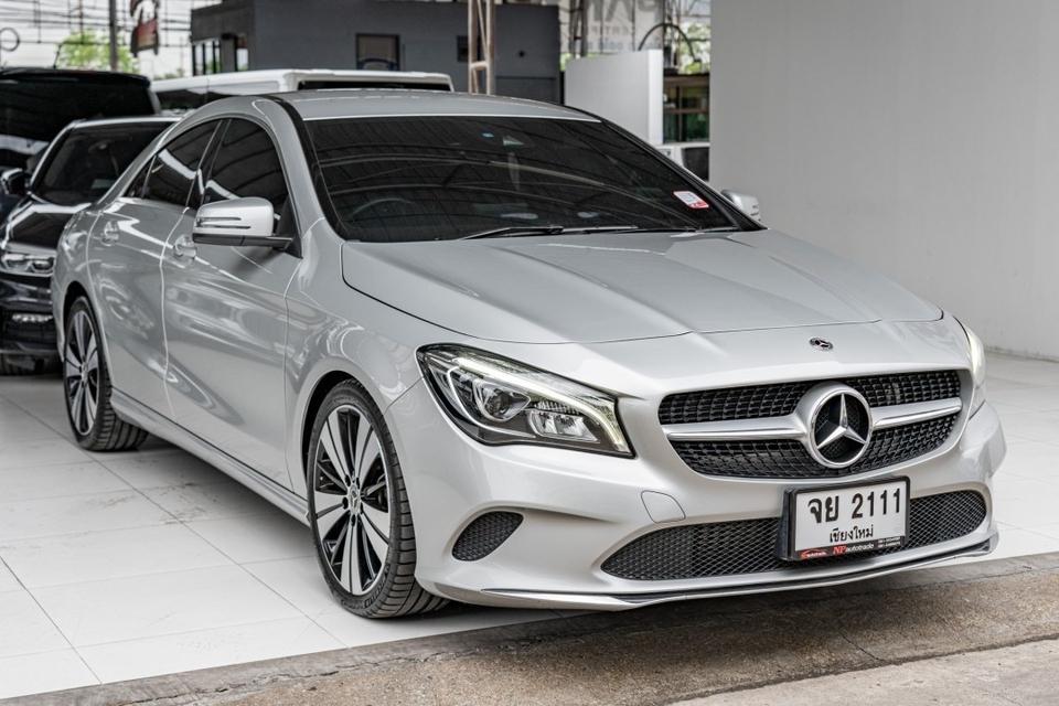 รหัสรถ NP2111 BENZ CLA200 URBAN FACELIFT 2019 3