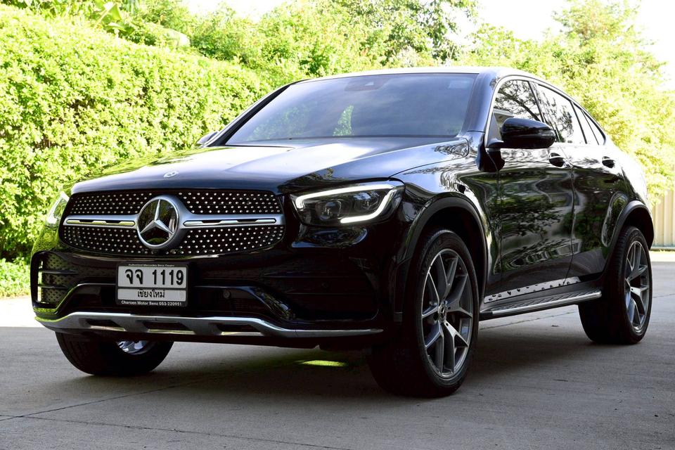 Mercedes-Benz GLC300e Coupe AMG 2022 สีดำ มือเดียว ไมล์น้อย ราคาดีมาก รถมีวารันตีเหลือ