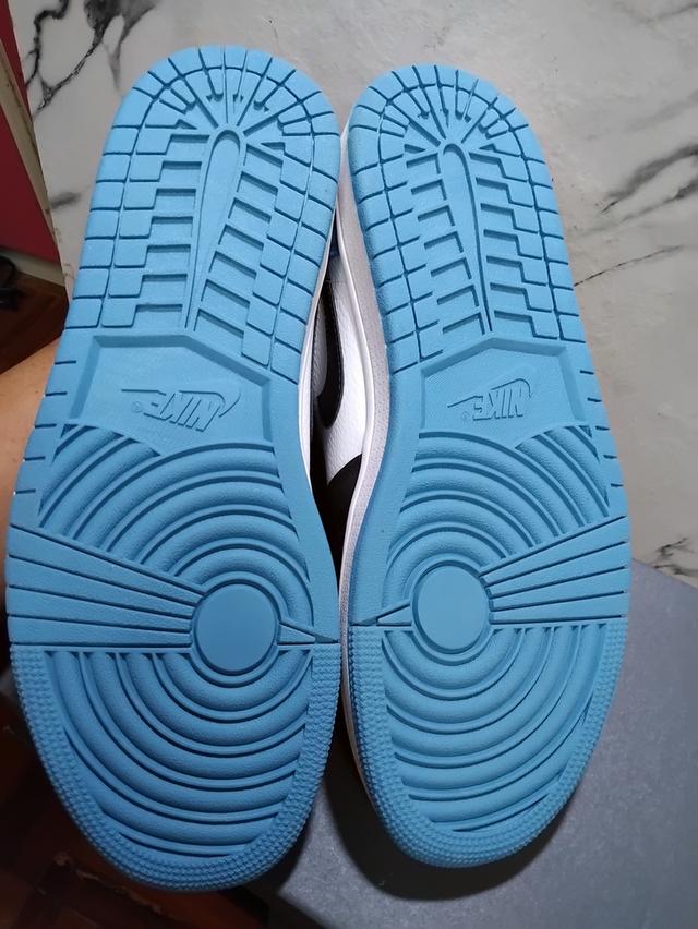 JORDAN 1LOW EUR 44/28สวยไม่มีตำหนิ590รวมส่ง รูปที่ 5