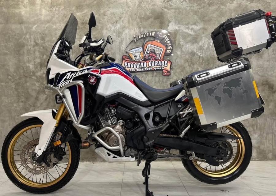 Honda Africa Twin สีขาว 5