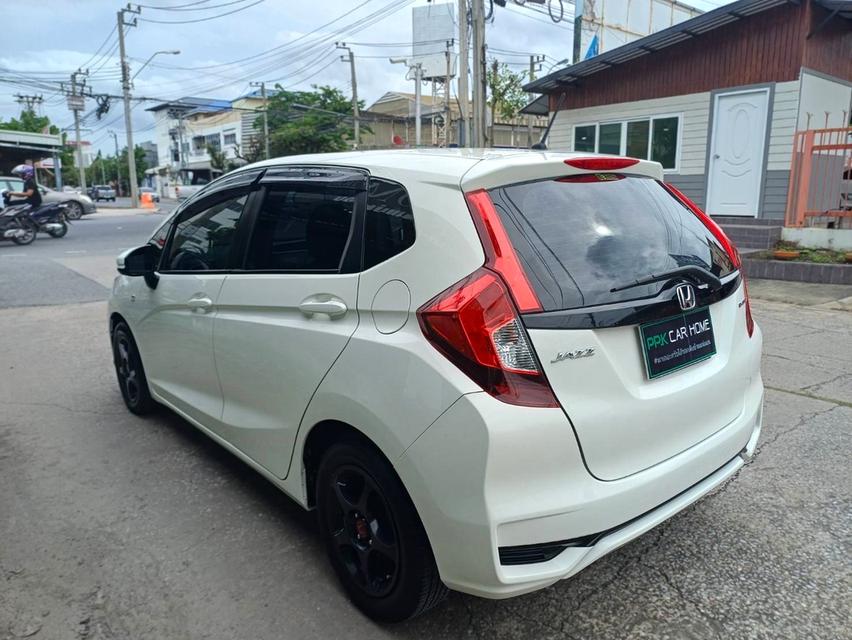ปี2017 HOND JAZZ GK MINORCHANGE AUTO