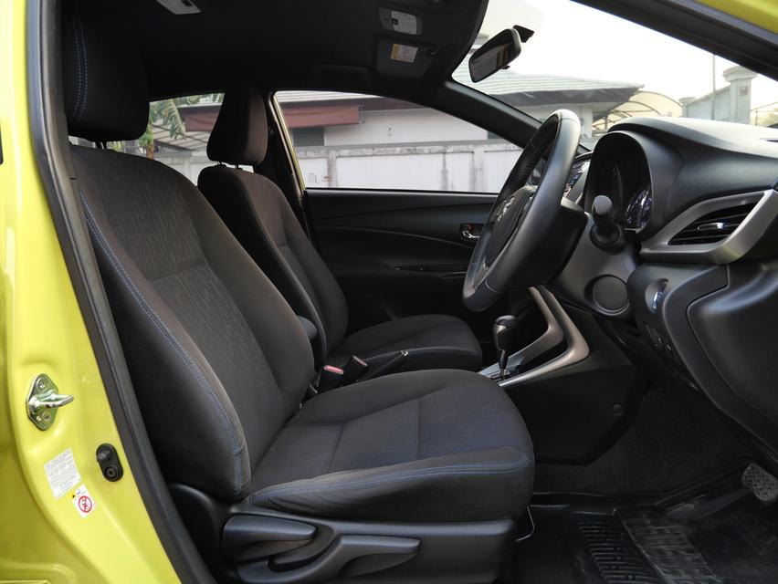 Toyota Yaris 1.2G CVT ปี2017 Hatchback เลขไมล์ 104,xxx km. 11