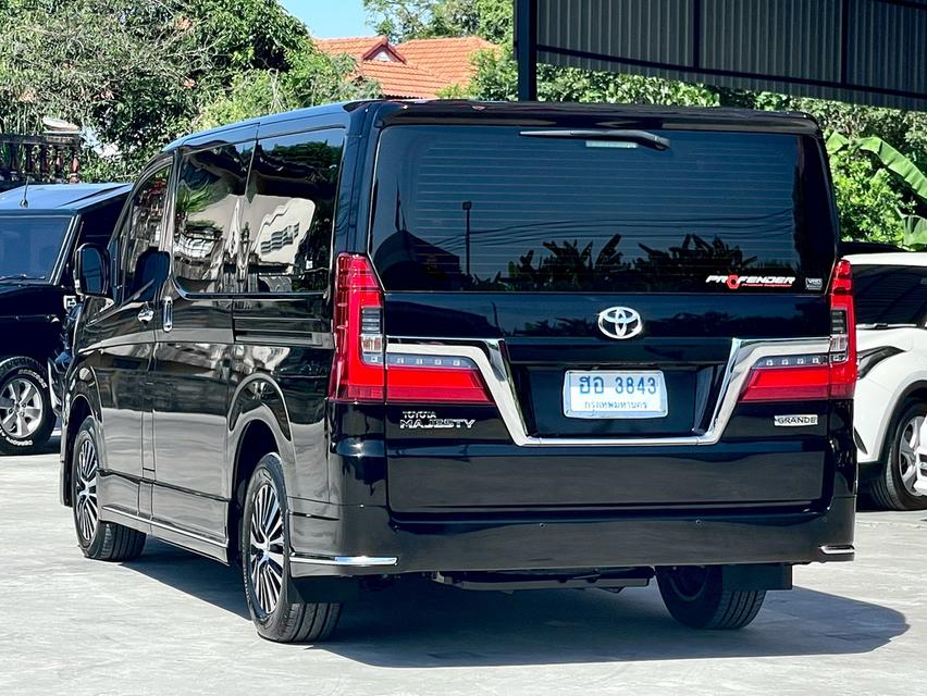 Toyota Majesty 2.8Grande ปี20 4