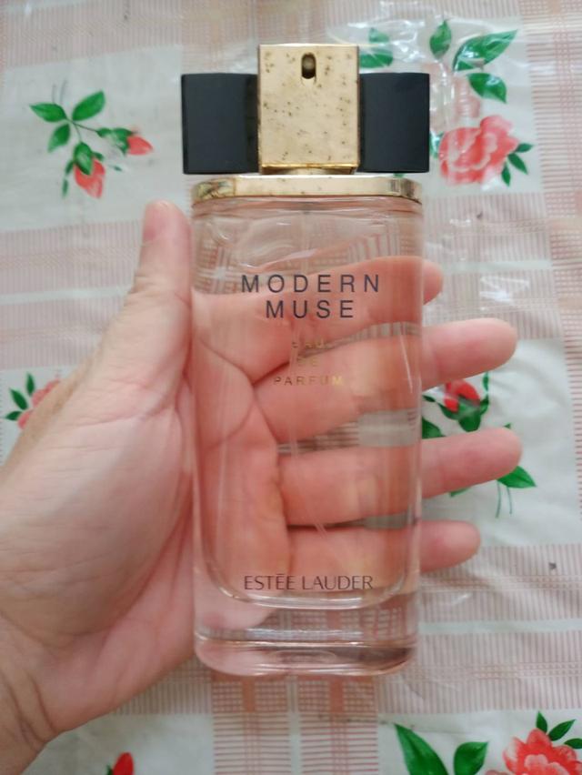 น้ำหอมแท้ราคาคุยกันได้ Estee Lauder modern muse edp 100ml ขวดมีตำหนิ