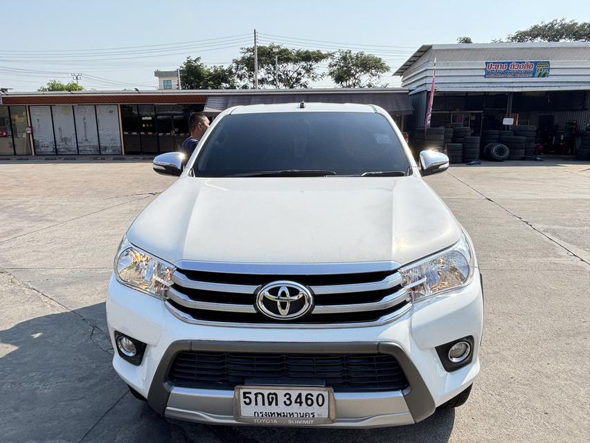 รถโตโยต้า รีโว มือสอง