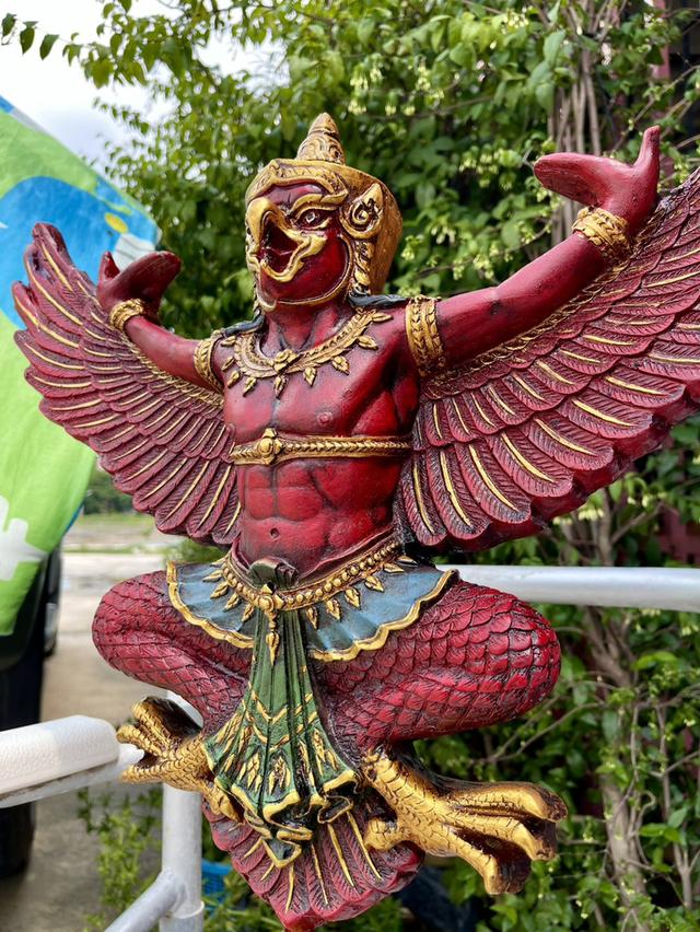พญาครุฑตั้งโต๊ะบูชา ครุฑองค์ลอย ขนาด50ซม ครุฑหน้าเทพบุตร 4
