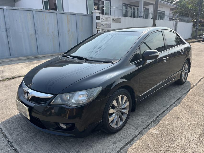 2010 Honda civic 1.8 AT ติดแก็สLPG  รถสวยเดิม ขับดีมาก เบาะหนัง  ขาย 145,000.-  สอบถาม 0853375537 เอ