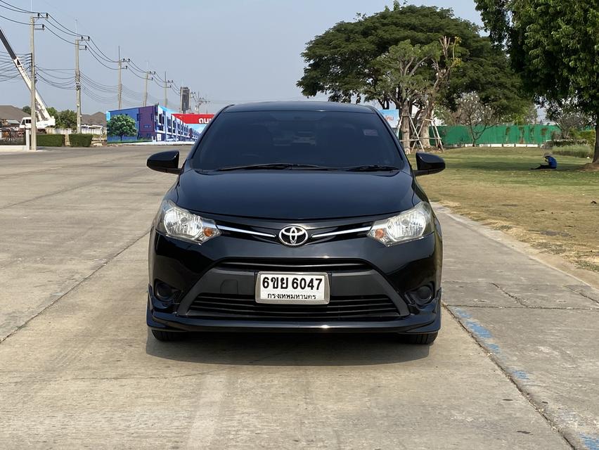 Vios สีดำ 1.5 J ปี 2017 รถสวย