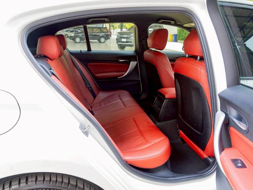 BMW 118i M sport 2016 จด 2017 รูปที่ 12