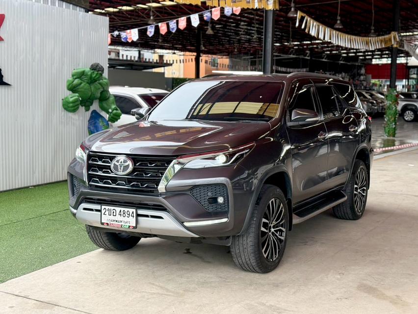 TOYOTA FORTUNER 2.4 V 2WD ปี 2022 รูปที่ 3