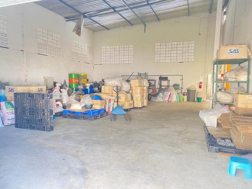 ขาย อาคาร ออฟฟิต 3 ชั้น ขายที่ดินพร้อมสิ่งปลูกสร้างและอุปกรณ์ ตกแต่งใหม่ ห้องประชุม  สำนักงาน 17