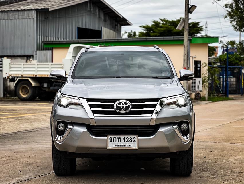 ขาย Toyota Fortuner 2.8V 4wd ปี16 2