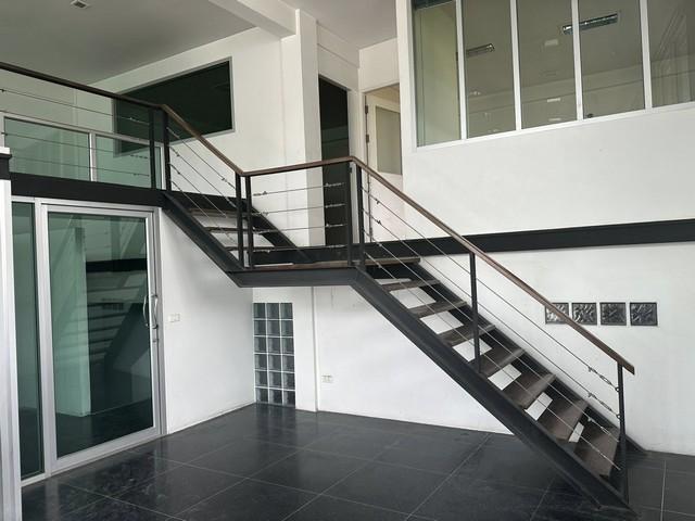 ให้เช่าโกดัง 500 ตร.ม. สำนักงาน 200 ตร.ม. ซอยเทศบาลบางปู 54 ใกล้ BTS เคหะ 3