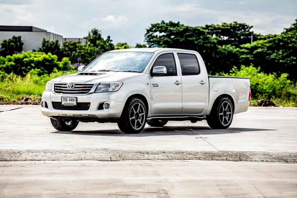 Toyota Vigo Double Cab 4 ประตู 3.0 ดีเซล ปี 2005 สีเทา  11