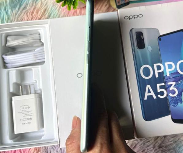 ขาย Oppo A53 สีเขียวอ่อน 4