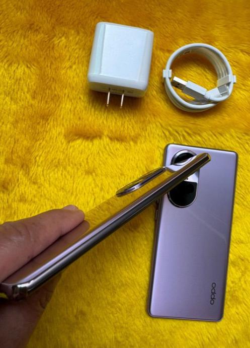 ขาย OPPO Reno10 Pro มีสองเครื่องสภาพดี 4